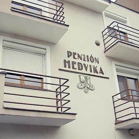 Hedvika Piest'any