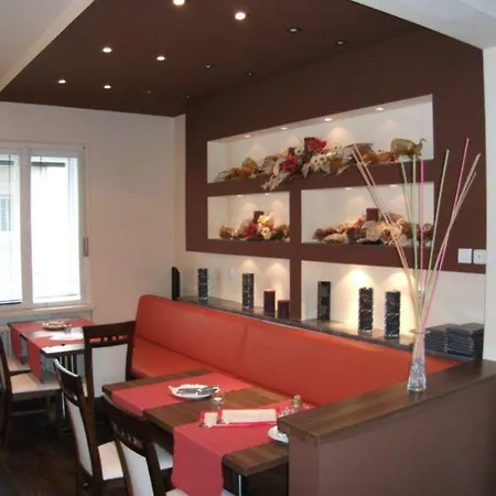 Guest house Hedvika 3*